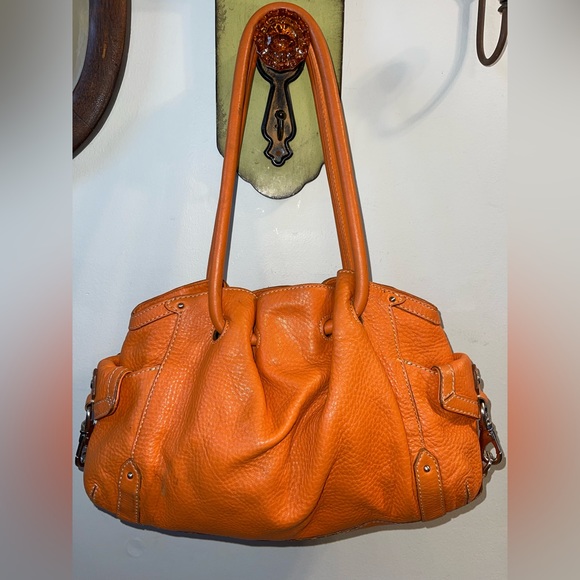 Cole Haan Village Tote. Soft, Orange Leather Bag Perfect For Summer. Beautiful! - Picture 3 of 11
